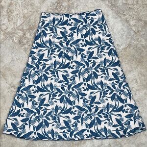 Haystacks Reversible Floral Blue and White Women's Skirt